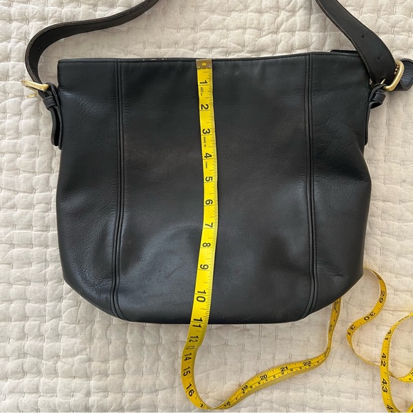 Coach‎ Vintage Monterey Duffle - 1980’s in Black - Picture 11 of 13